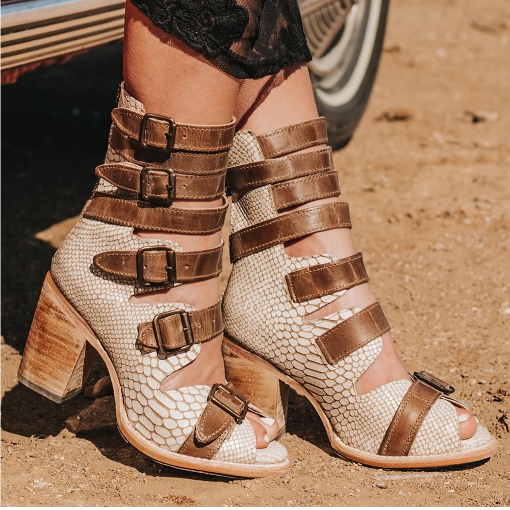 FreeBird BOND Boots / Sandals / Booties. White Snake Leather. Size 9.